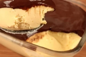 Receita de Torta Mousse de Maracujá com Ganache de Chocolate